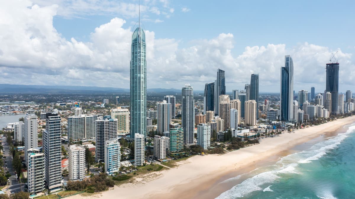 401/9 Hamilton Avenue, Surfers Paradise