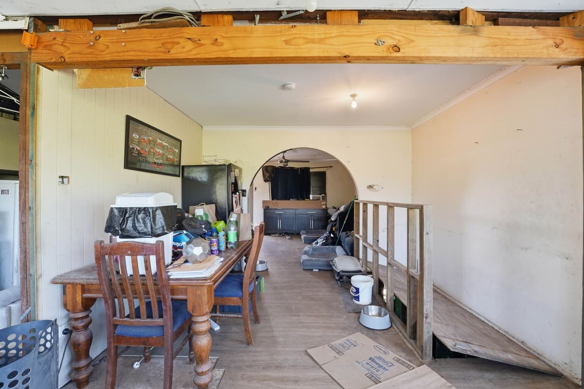 13 CRINUM STREET, Crestmead