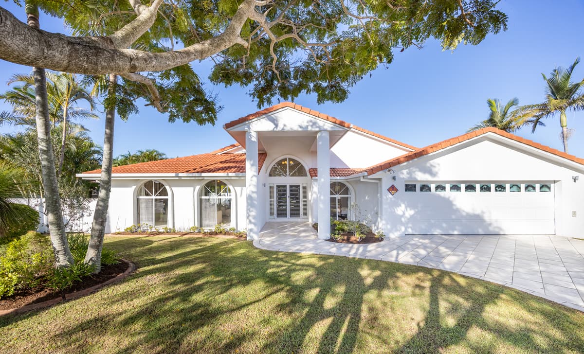 1 Julatten Drive, Robina