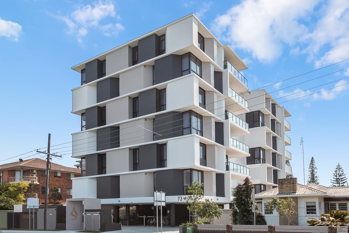 403/73-75 Golden Four Drive, Bilinga