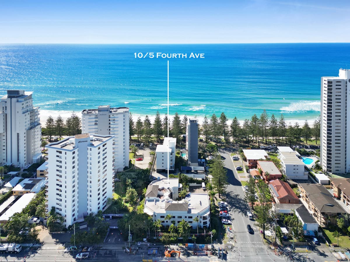 10/5 Fourth Avenue, Burleigh Heads