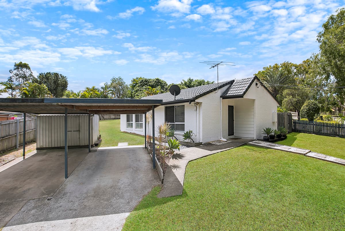 15 Gemstone Crescent, Acacia Ridge