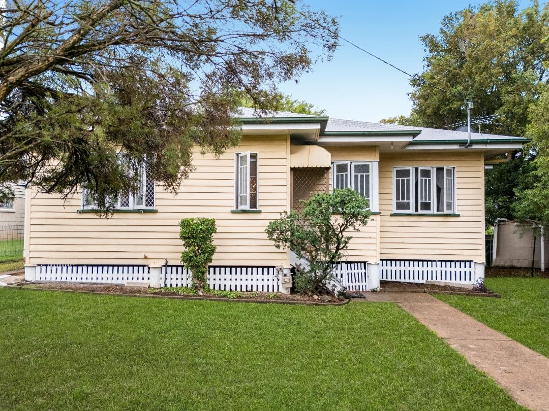 8 Sinclair Street, Newtown