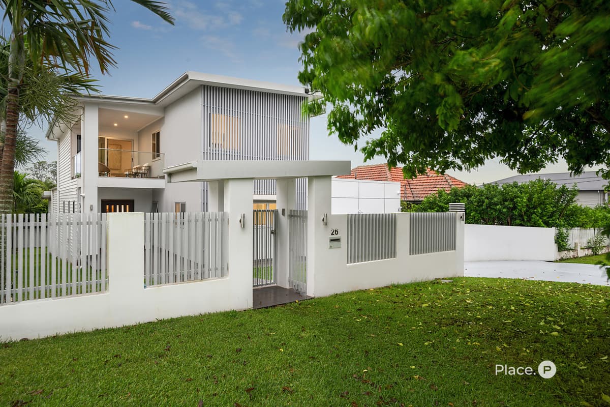26 Arrol Street, Camp Hill
