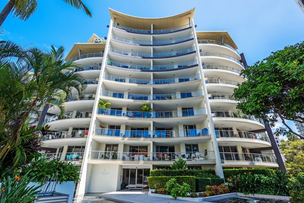 261/21 Cypress Avenue, Surfers Paradise