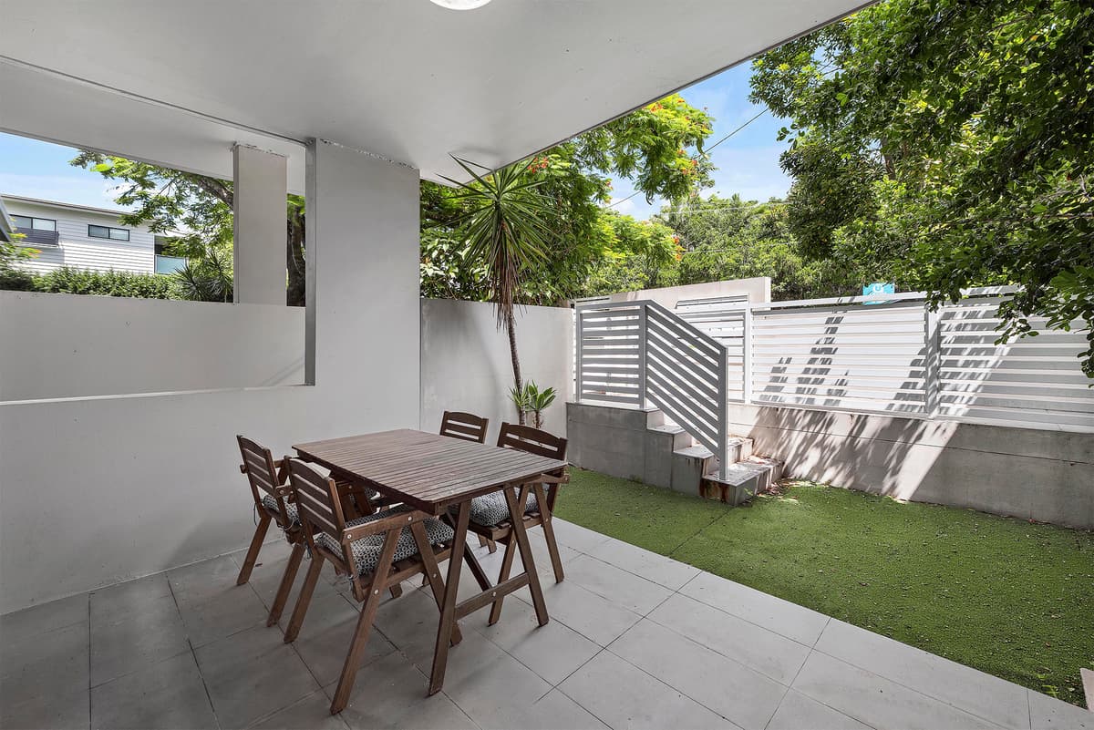 4/15-17 Kennington Road, Camp Hill