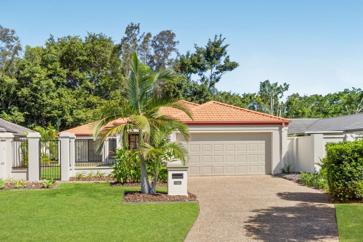 2017 Gracemere Gardens Court, Hope Island