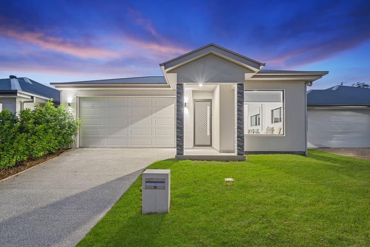 30 Australis Circuit, Greenbank