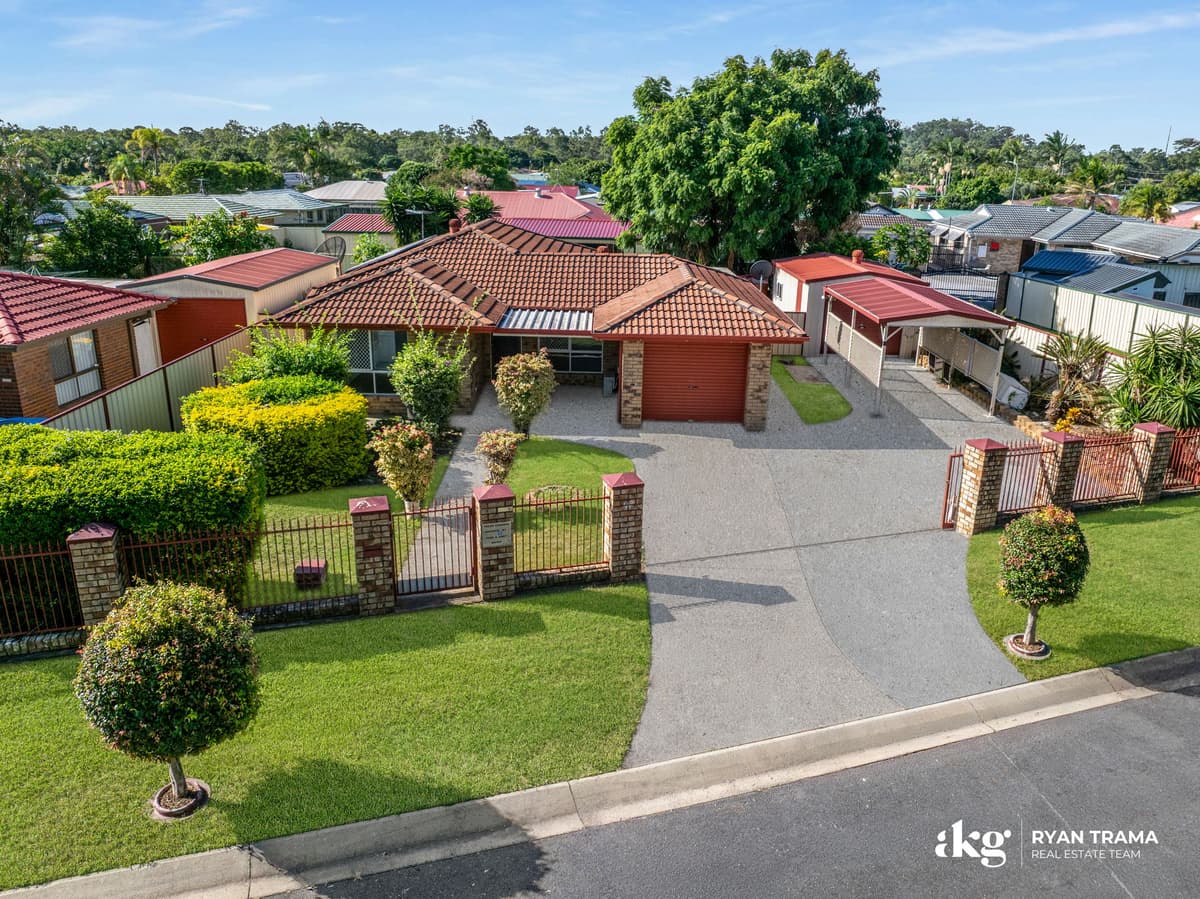 6 Eliza Court, Marsden
