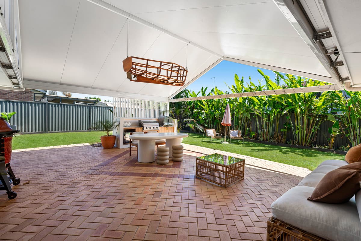 24 Tarcutta Street, Cleveland