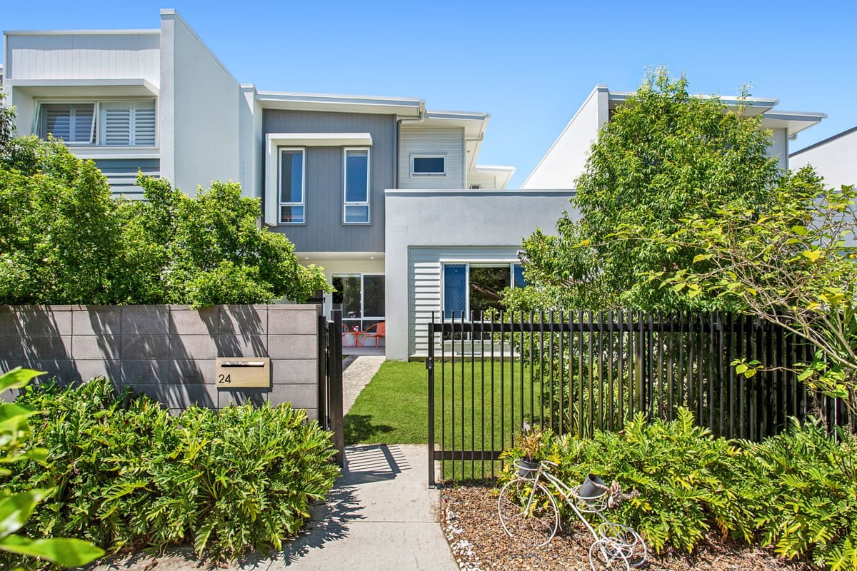 24 Harmony Boulevard, Palmview