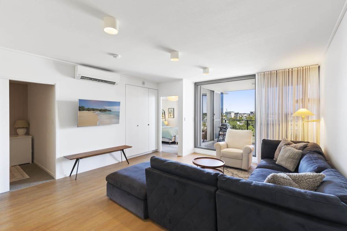 31006/42 Laver Drive, Robina