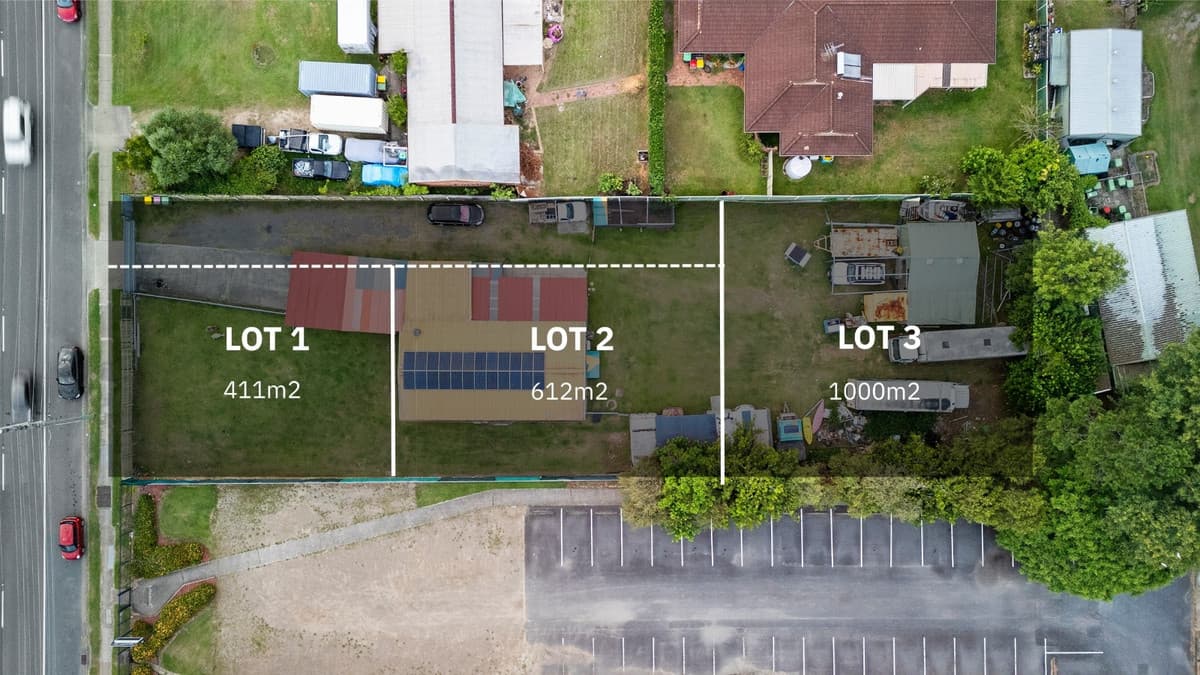 922 Kingston Road, Waterford West