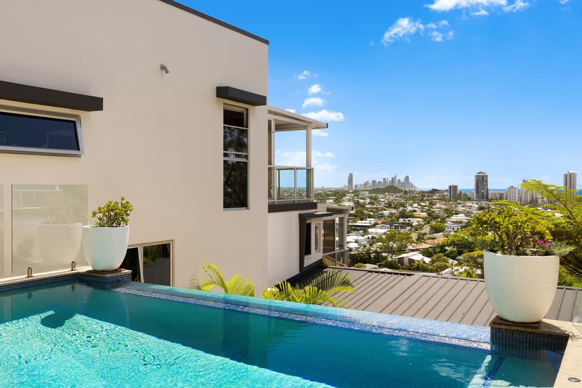 14 View Street, Burleigh Heads