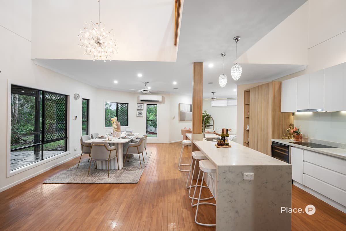 28 Melaleuca Place, Carindale