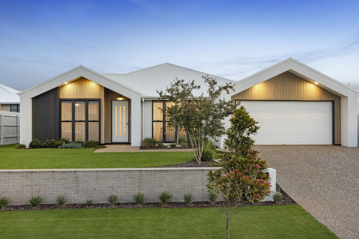 20 Catherine Circuit, Middle Ridge