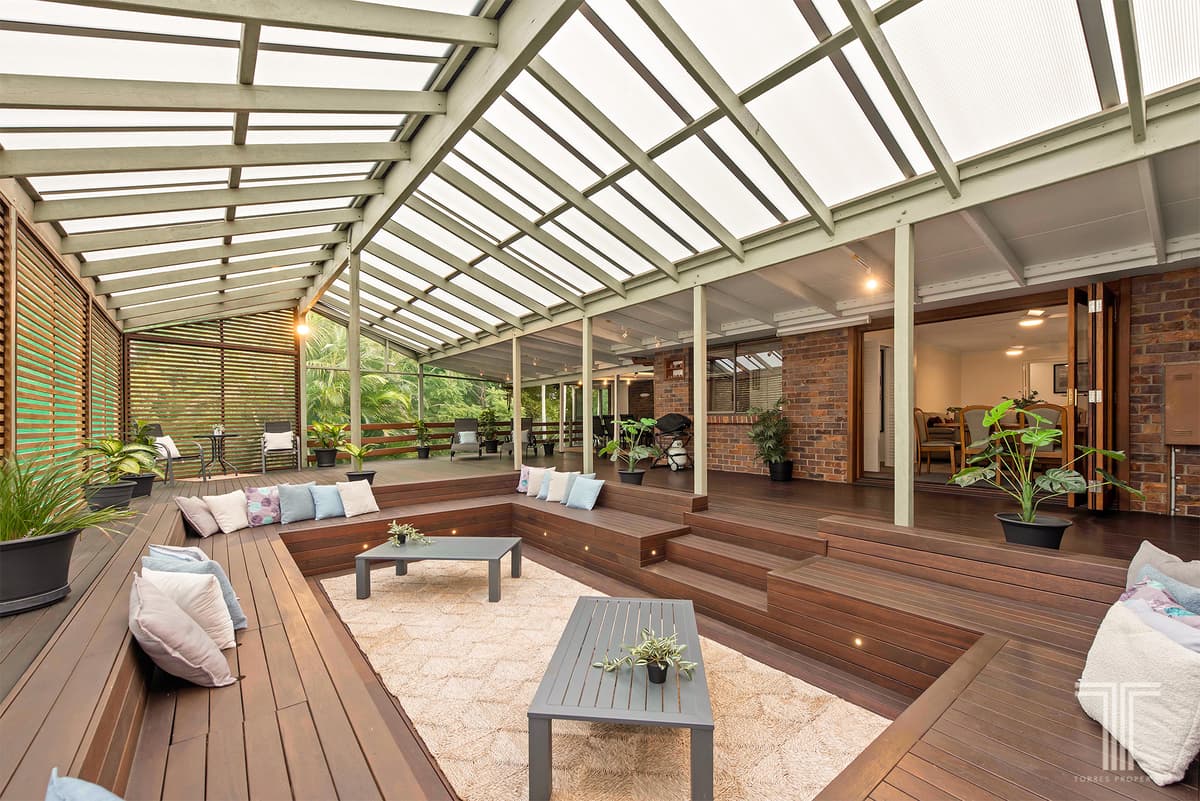 4 Powis Place, Carindale