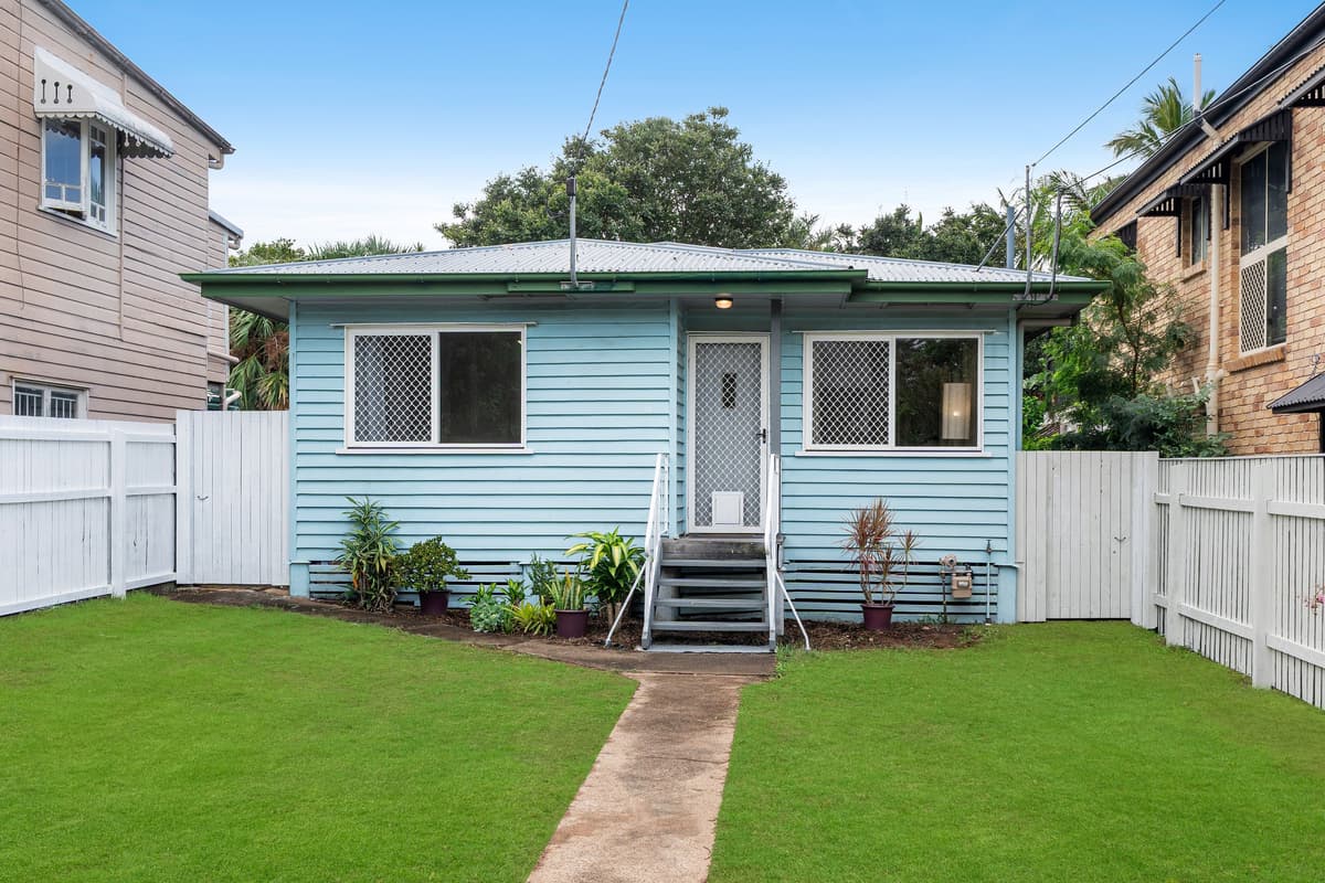 21 Berrima Street, Wynnum