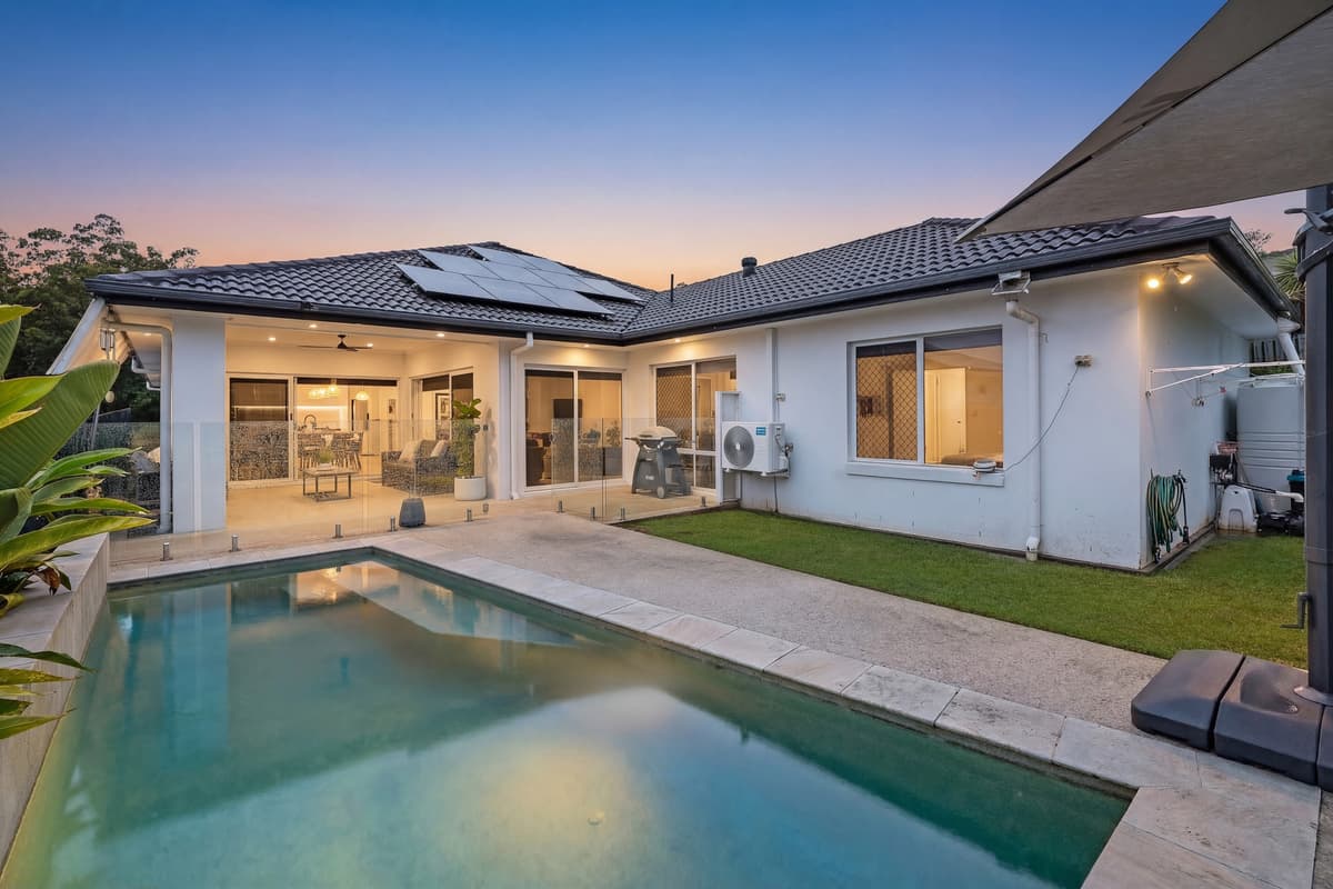 17 Yarrayne Valley Drive, Upper Coomera