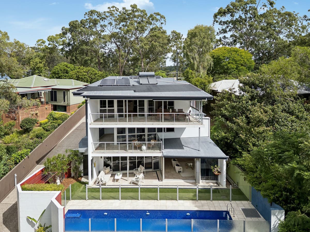 150 Jesmond Road, Indooroopilly