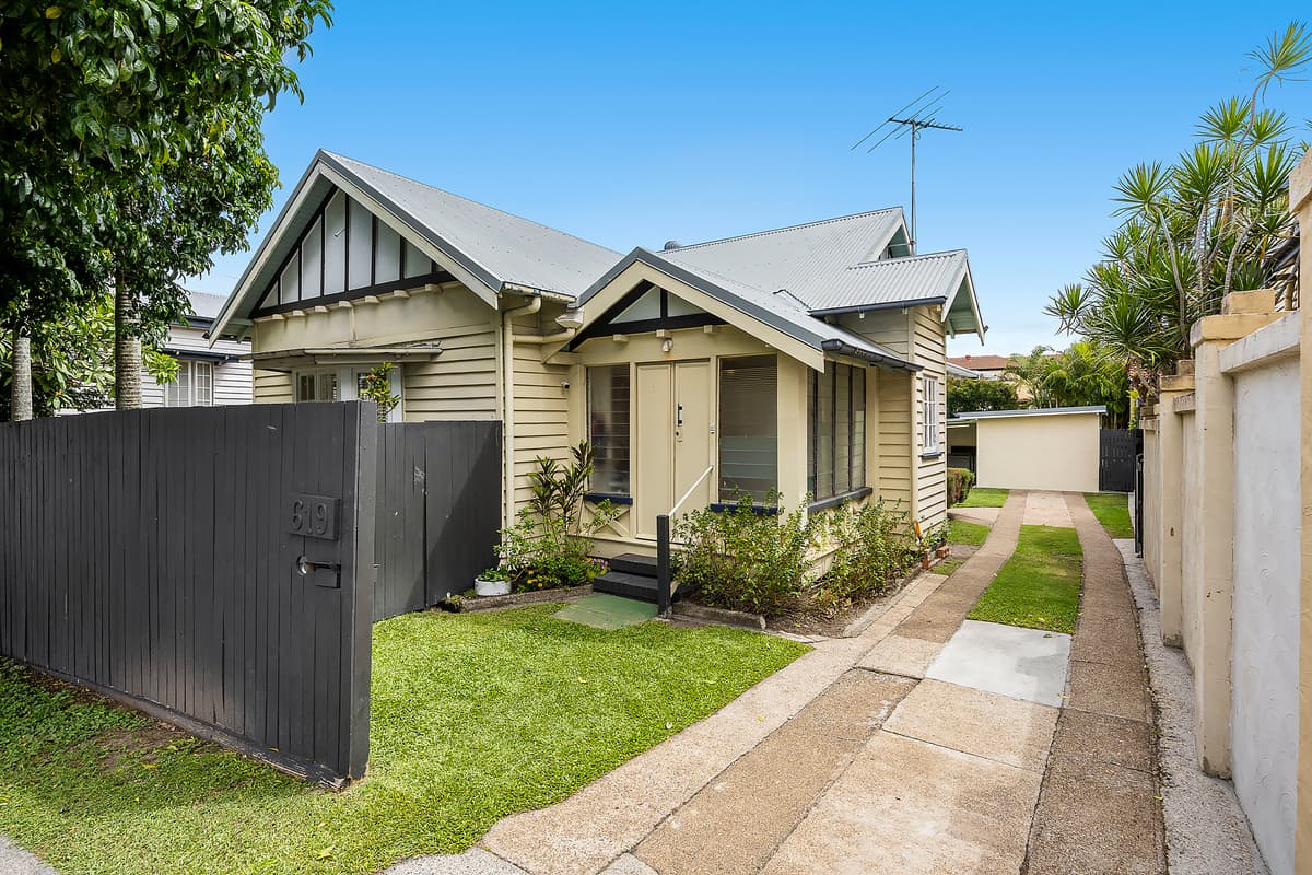 619 Fairfield Road, Yeronga