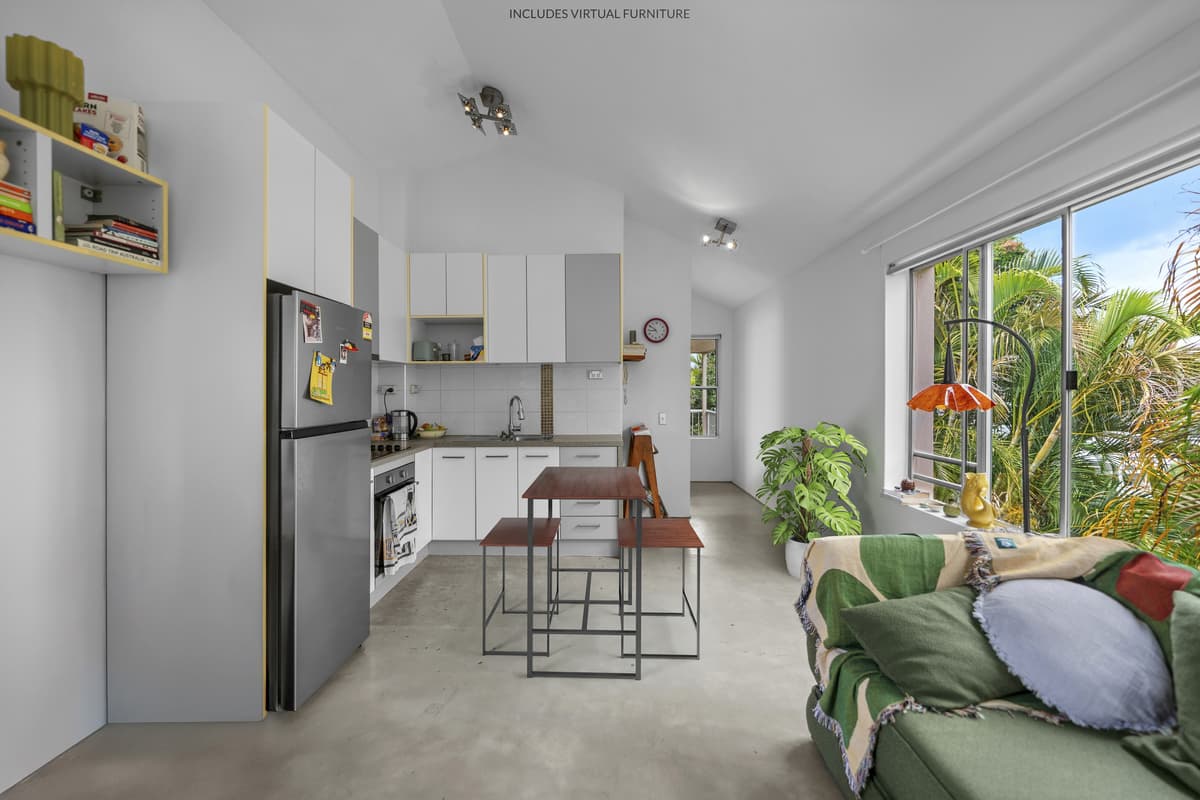 9/6 Nalla Court, Palm Beach