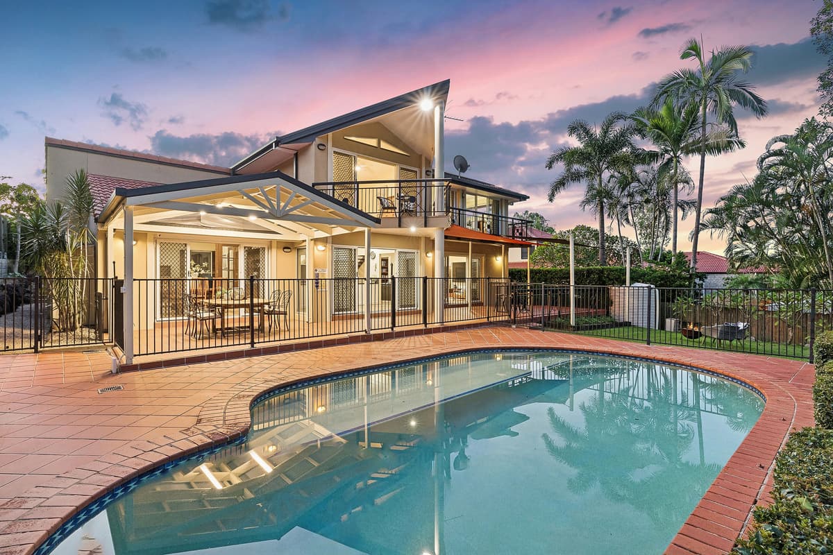 18 Oldfield Place, Brookfield