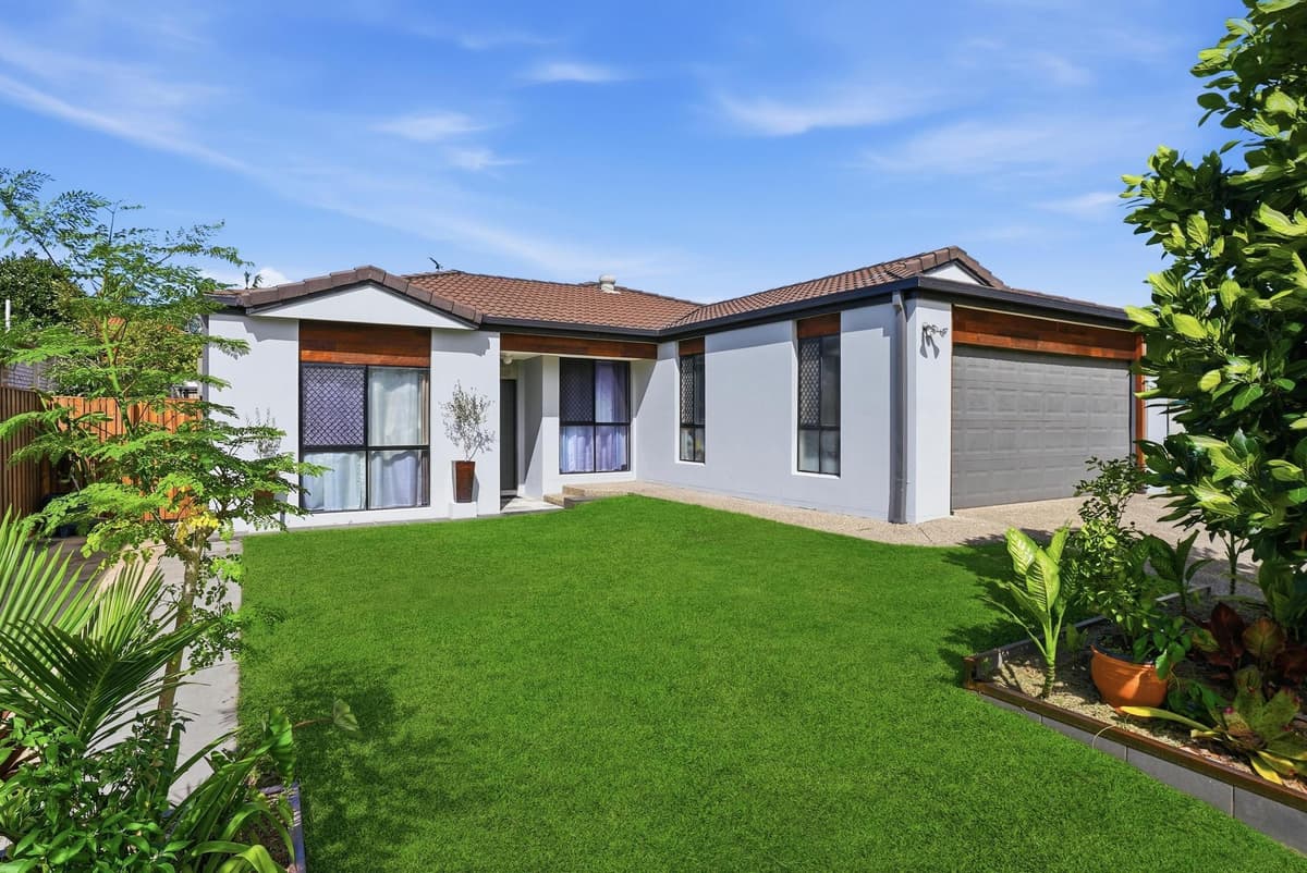 28 Tussock Crescent, Elanora