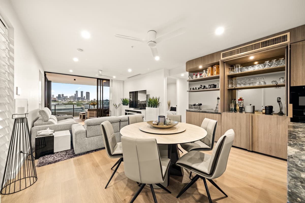 10604/41 Tondara Lane, West End