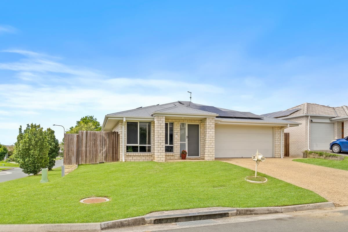 2 Peel Street, Holmview