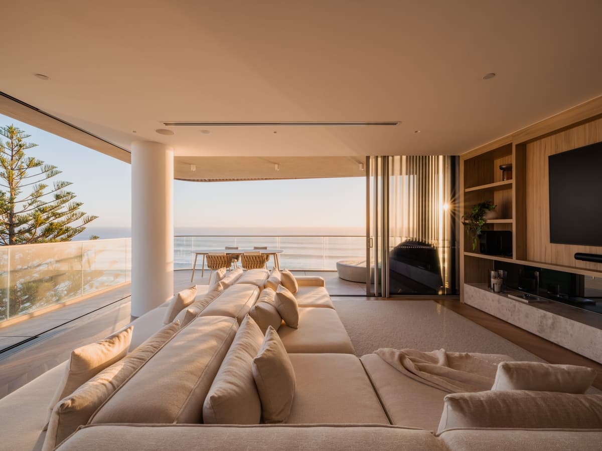 801/474 The Esplanade, Palm Beach