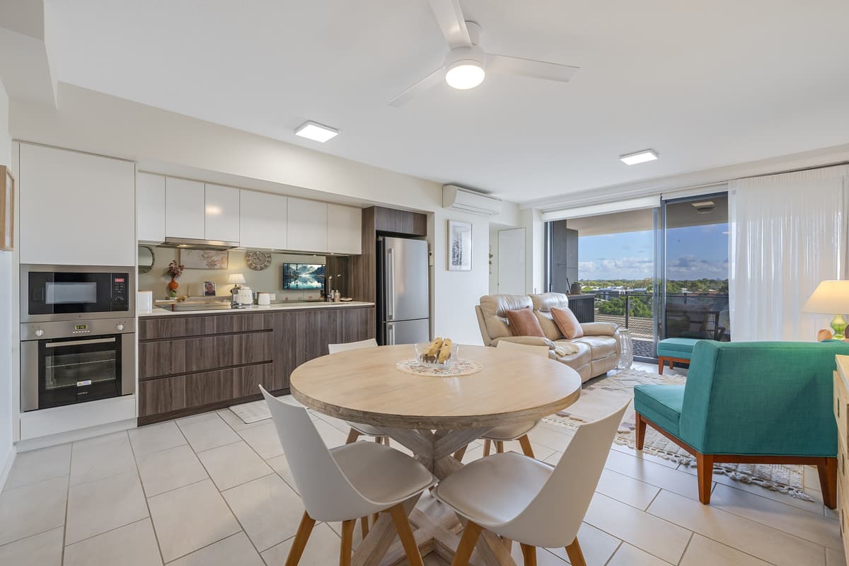 504/25 First Avenue, Mooloolaba