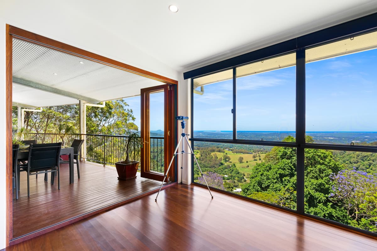 71 Main Street, Montville