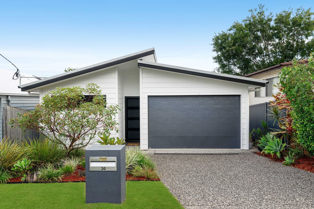 30 Arakurta Street, Lota