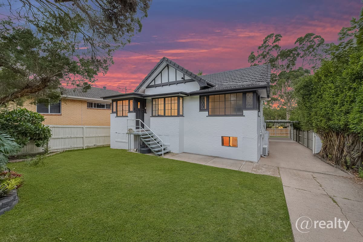 705 Hamilton Road, Chermside West