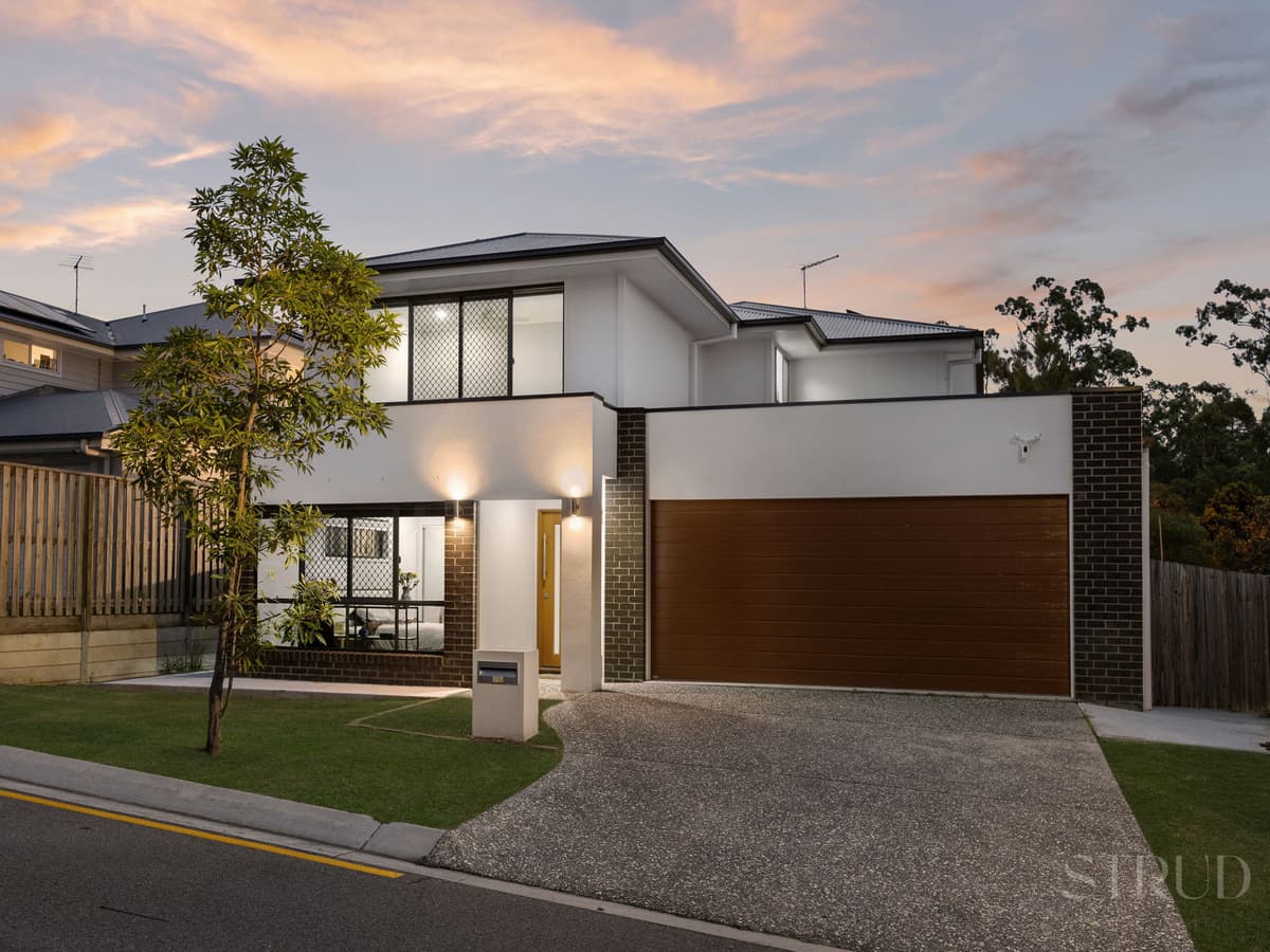 12 Catherine Street, Augustine Heights