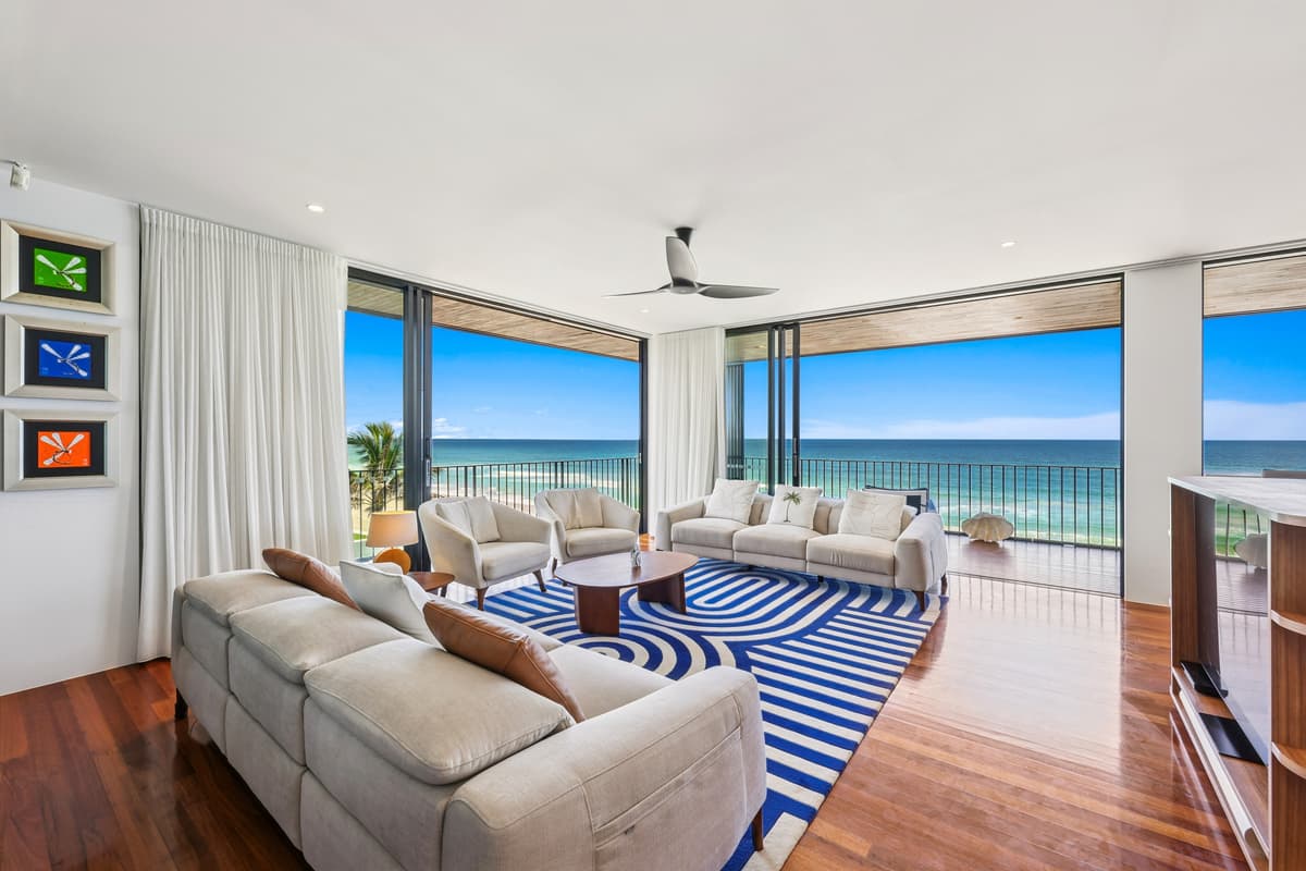 4/3565 Main Beach Parade, Main Beach