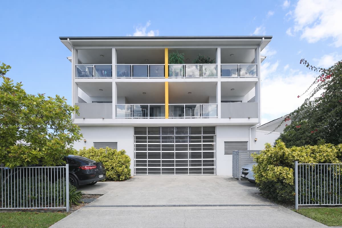 4/12 Drayton Terrace, Wynnum