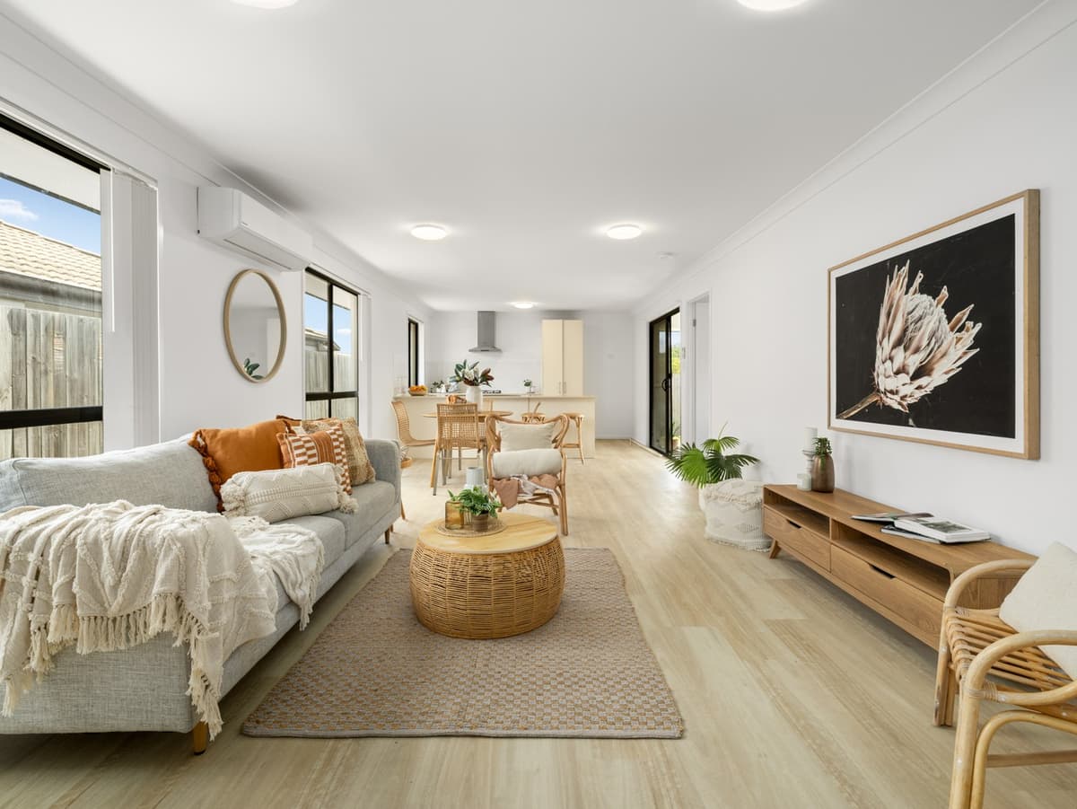 13 Hallvard Crescent, Augustine Heights