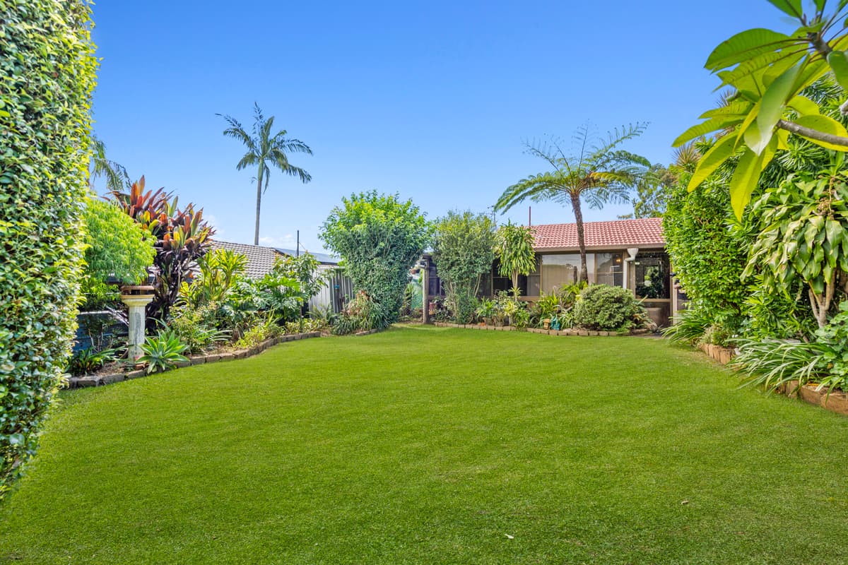 2 Mitchell Avenue, Molendinar