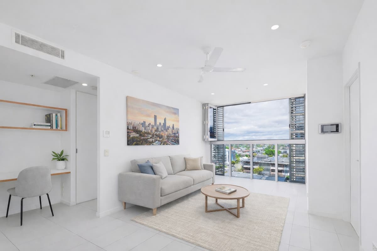 1007/66 Manning Street, South Brisbane