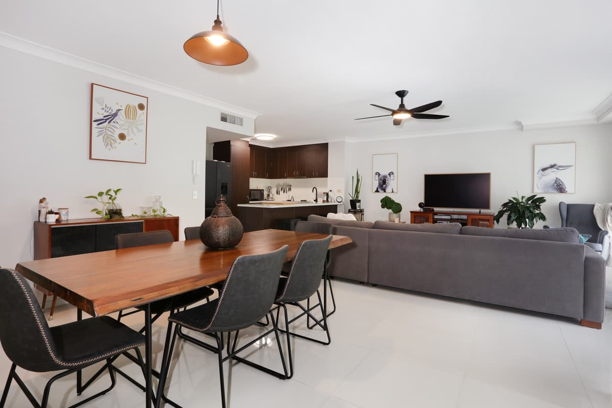 1102/33 Clark Street, Biggera Waters