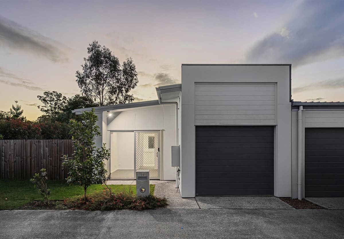 18 Baileys Lane, Park Ridge
