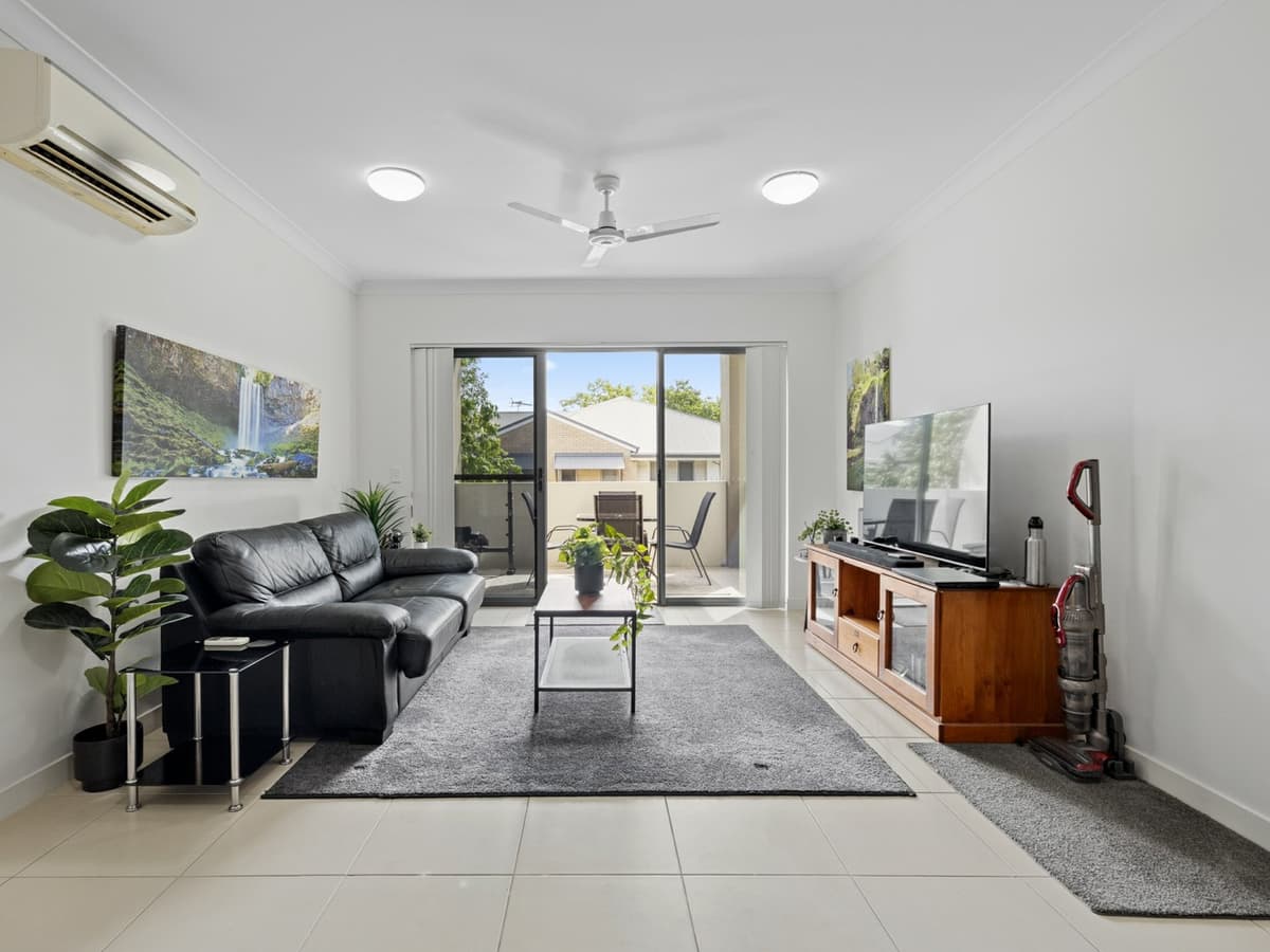 1005/8 Win Street, Eight Mile Plains