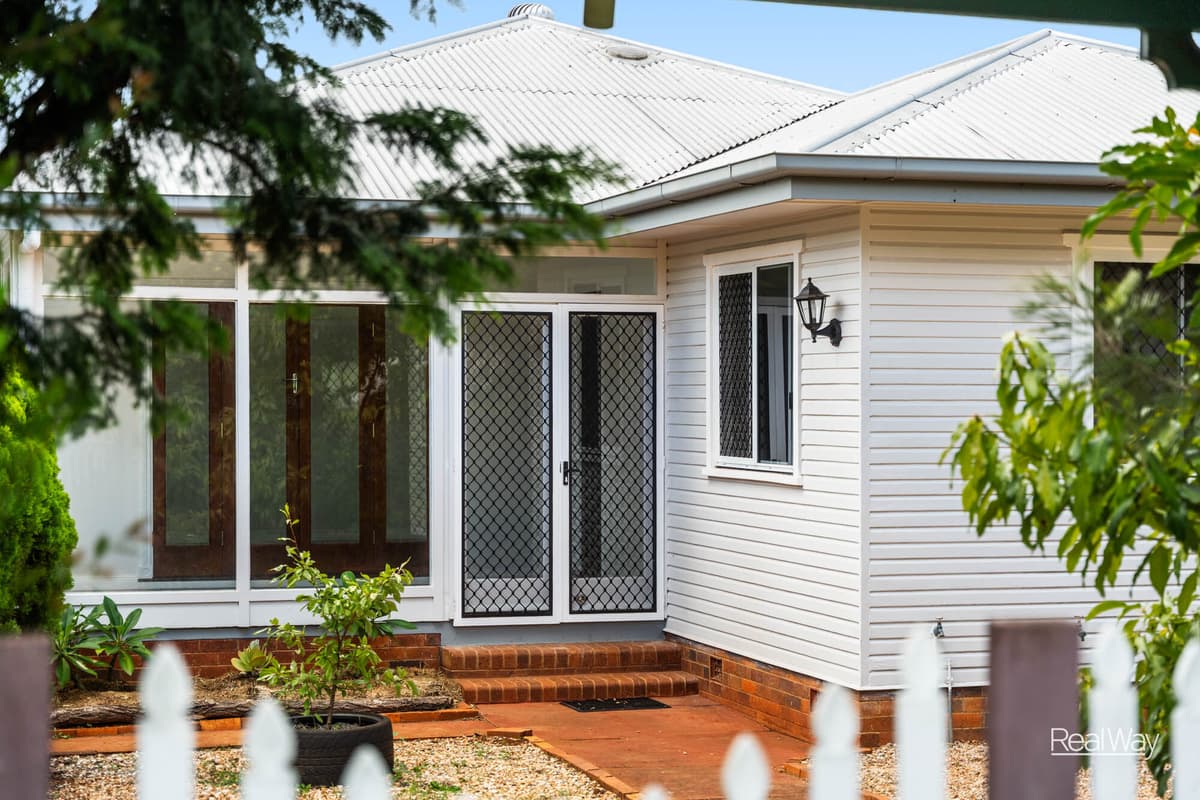24 Blackdown Street, Harristown
