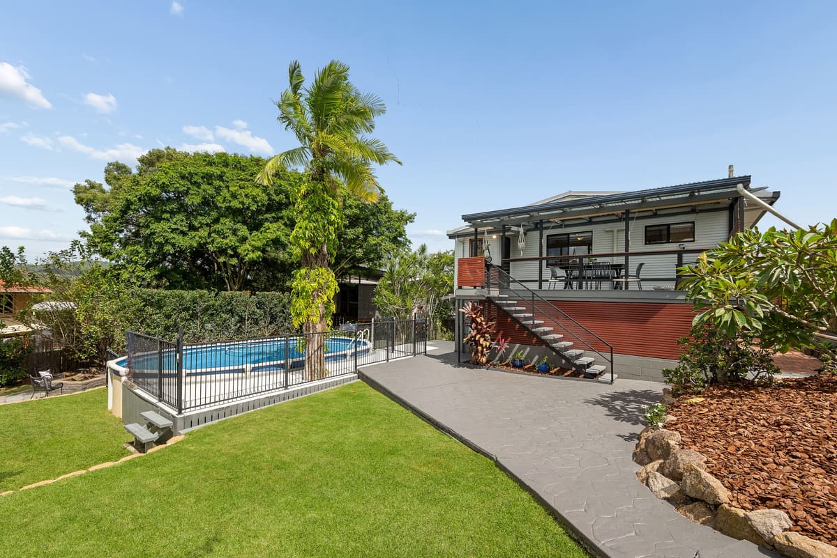 2 Bursaria Court, Everton Hills