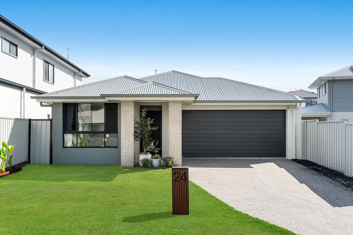 24 Sunrise Place, Hemmant