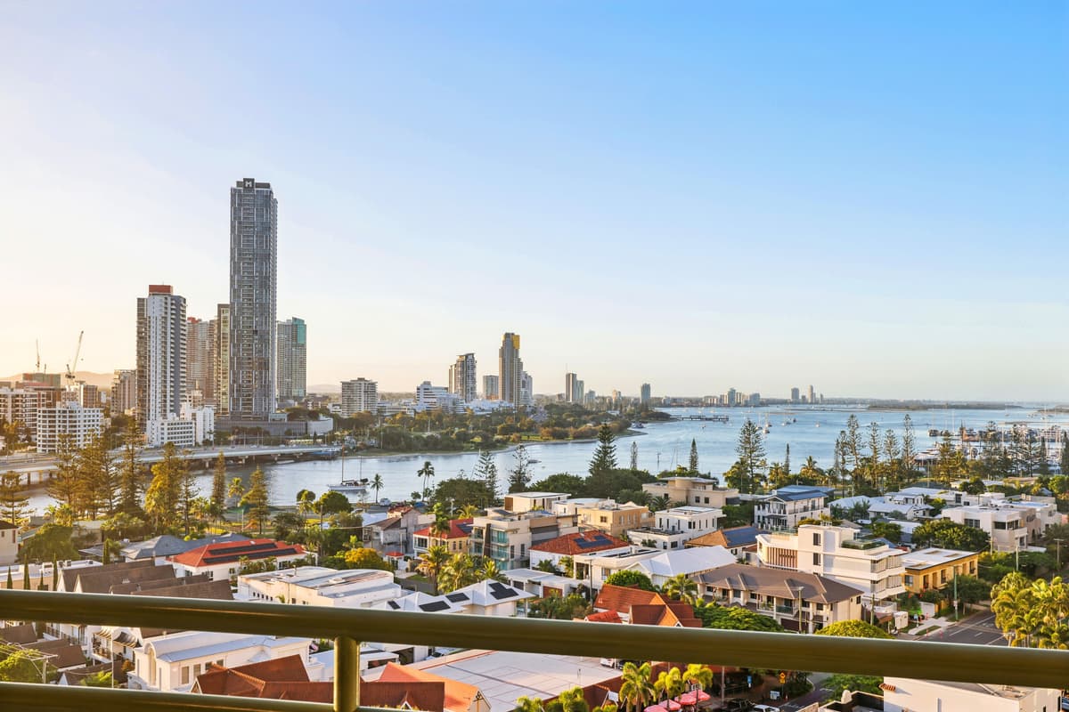 64/29-39 Woodroffe Avenue, Main Beach