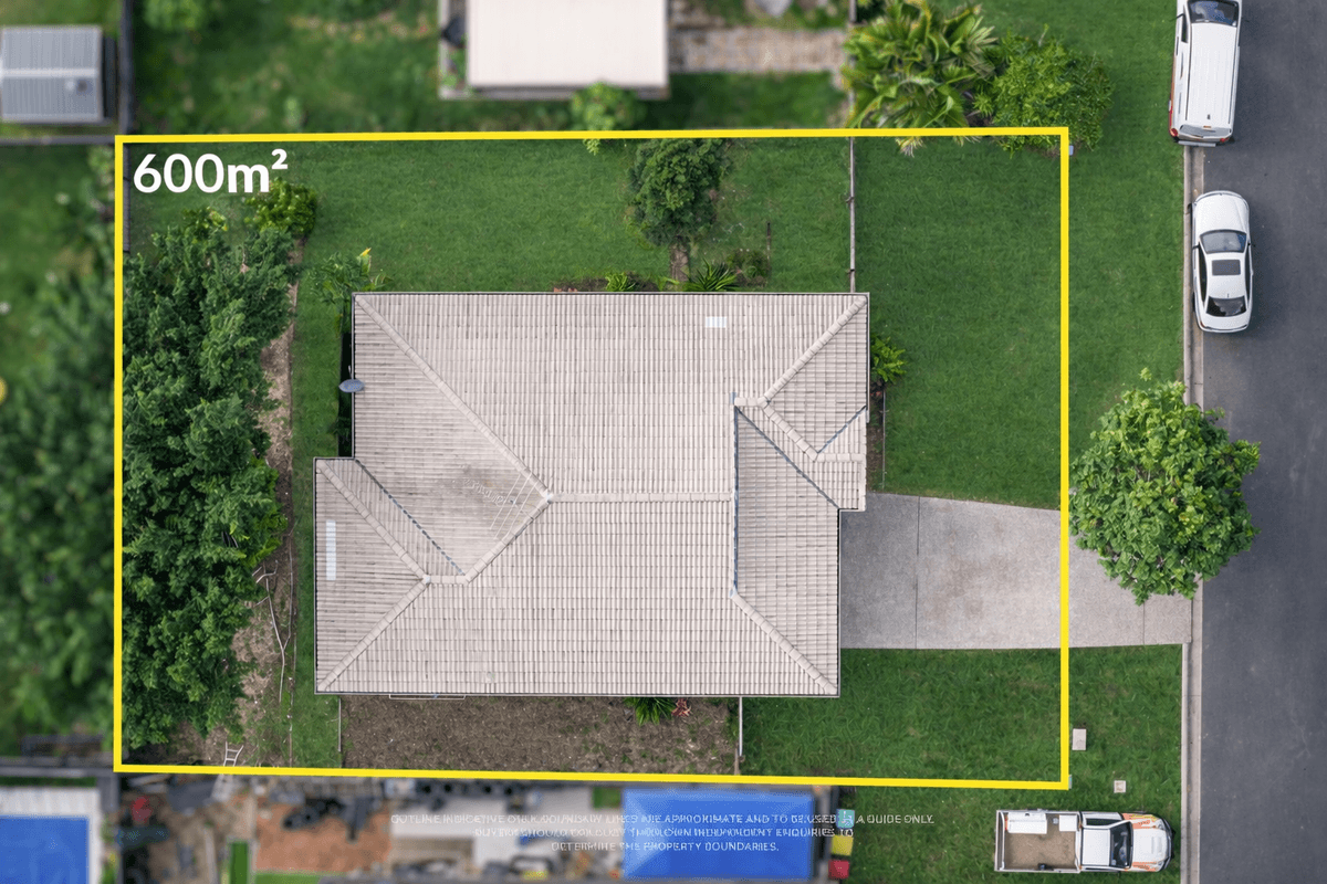 12 Armani Avenue, Pimpama