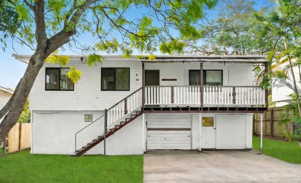 94 Jean Street, Woodridge